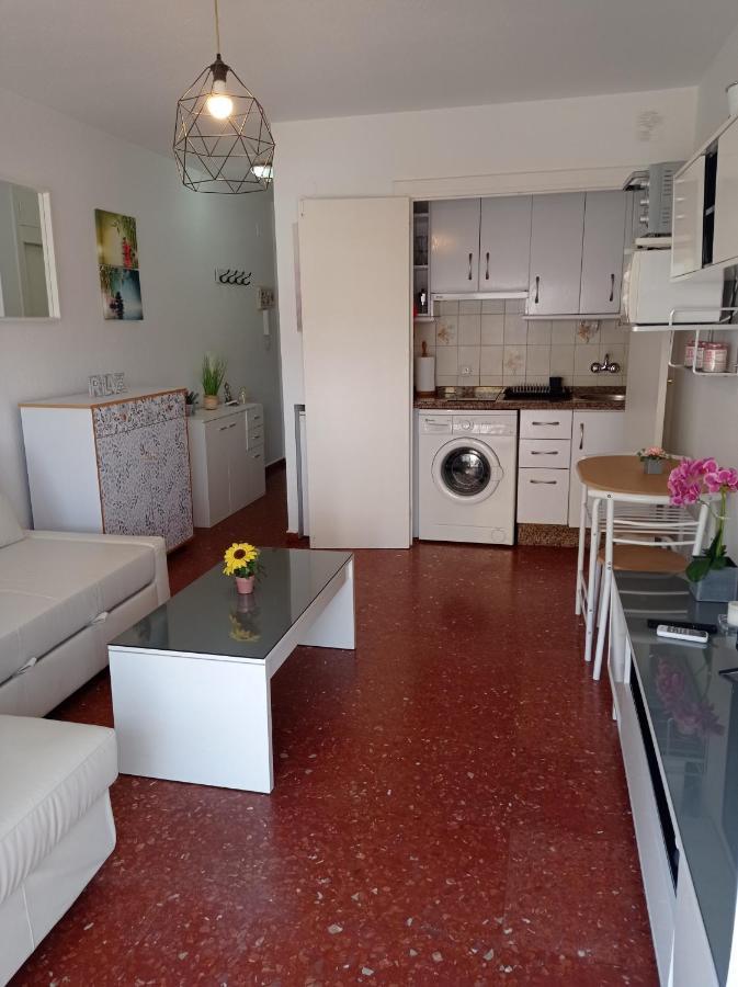 Estudio Caleta De Velez Luaran gambar