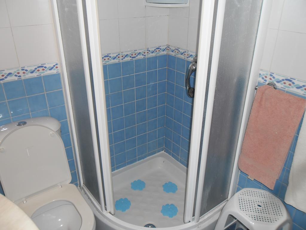 Estudio Caleta De Velez Luaran gambar
