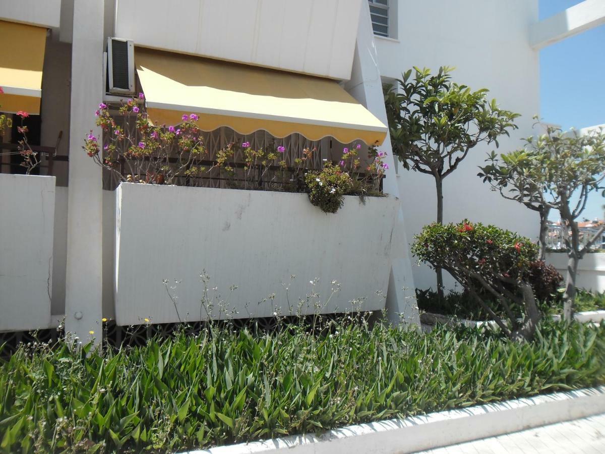 Estudio Caleta De Velez Luaran gambar